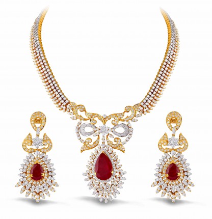 Red-ruby-jewellery-made-of-quality-gold